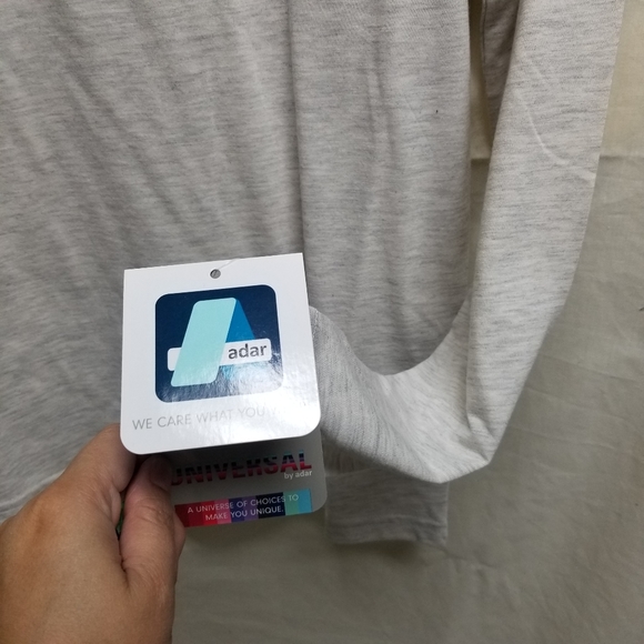 Grey Longsleeves Medium - Picture 2 of 3